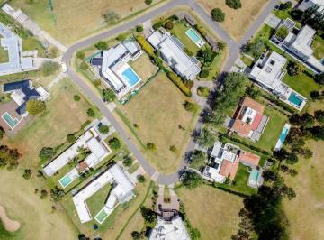 Terreno · 1452m² · Terreno en Kentuky, Funes