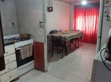 Casa · 80m² · 3 Ambientes · 2 Cocheras · Venta Casa en La Matanza