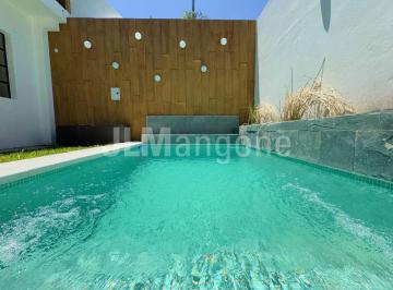 Casa · 120m² · 4 Ambientes · 1 Cochera · Casas 4 Amb con Piscina, Cochera y Parque, a Estrenar