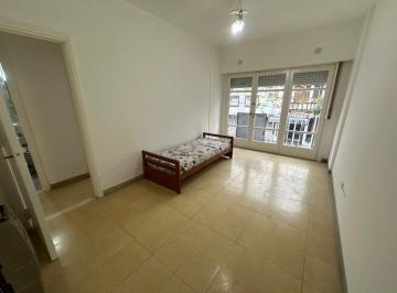 Imagen1 · Venta Dos Ambientes 43 m con Balcon a La Calle