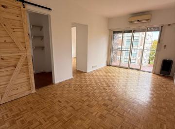 Departamento de 2 ambientes, San Isidro · Departamento 2 Ambientes con Balcon y Cochera