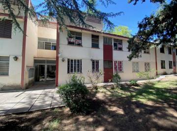 Departamento de 4 ambientes, Ciudad de Mendoza · Sexta Seccion, Deparatamento