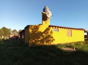 Casa · 81m² · 4 Ambientes · Casa en Venta - 3 Dorm. 2 Baños - 800 m² - Miramar