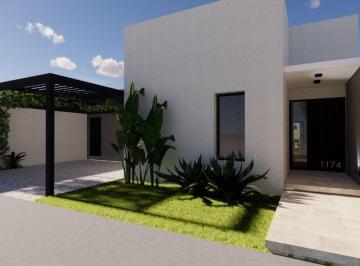 Casa · 107m² · 5 Ambientes · 1 Cochera · Venta Casa Dos Dorm. Zona Residencial