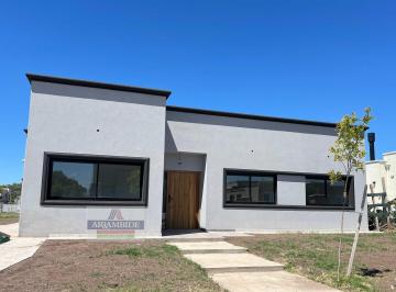 Casa · 144m² · 5 Ambientes · 2 Cocheras · Casa - San Pablo