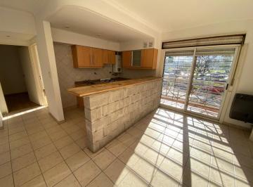 Departamento · 45m² · 3 Ambientes · 1 Cochera · Departamento 3 Ambientes Balcón Patio Cochera