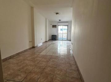 Departamento · 71m² · 3 Ambientes · Departamento en Venta 2 Dorm. + Escritorio en Salta Al 400