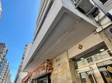 Departamento de 5 ambientes, Rosario · Corrientes y Pellegrini 3 Dorm. + Servicio. Dueño Directo!