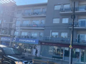 Departamento · 60m² · 3 Ambientes · 1 Cochera · Departamento - Maipu