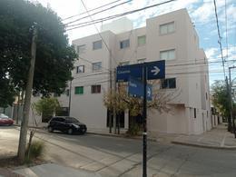 Departamento · 45m² · 5 Ambientes · Alto Alberdi - Alquiler - Departamento 1 Dormitorio.