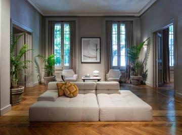 Departamento · 321m² · 6 Ambientes · 1 Cochera · Departamento en Castex 3210