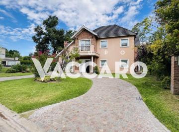 VCO-VC1-913_2 · Casa en Venta 5 Ambientes, Moreno