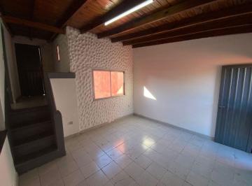 PH de 2 ambientes, Avellaneda · PH 2 Ambientes - 1er Piso por Escalera - C/ Terraza - Avellaneda