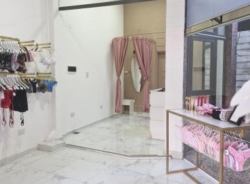Local comercial · 30m² · 1 Ambiente · Local en Alquiler en City Bell Plaza Belgrano