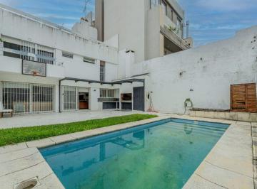 Casa · 249m² · 5 Ambientes · 2 Cocheras · Venta Casa 5 Amb en Nuñez con Pileta y Terraza
