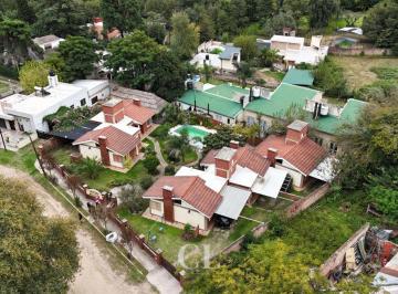 Hotel de 13 ambientes, Villa Carlos Paz · Complejo Turístico de 5 Cabañas C/gas Natural, 1.000 m² de Terreno Sol y Rio