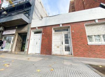 PH · 50m² · 3 Ambientes · PH 3 Ambientes a Refaccionar en Agronomia