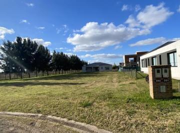 Terreno · 718m² · Venta de Lote en Barrio El Rebenque