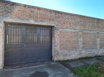 Casa de 3 ambientes, La Plata · 157 Entre 521 y 522 Casa + Depto a Terminar