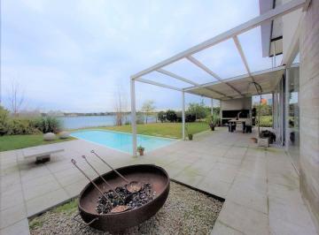 Casa · 240m² · 5 Ambientes · 2 Cocheras · Alq Casa 4amb + Dep a La Laguna Barrio Cerrtigre