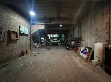 Bodega-Galpón · 300m² · 1 Ambiente · Galpón en Alquiler en Pleno Centro de Berazategui
