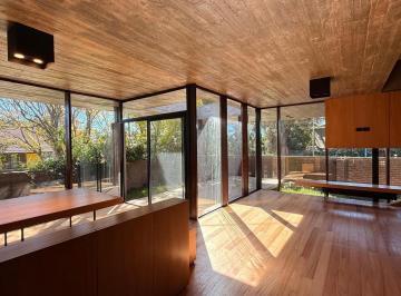 PH · 135m² · 3 Ambientes · 2 Cocheras · PH en Caisamar