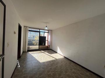Departamento · 50m² · 4 Ambientes · Se Alquila Apto de 2 Dorm. en Malvín.