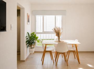 Departamento · 40m² · 2 Ambientes - Maria Eugenia Eibar · Temporario Sur, 2 Camas P/4 Personas, con Patio Zona Iupa en General Roca