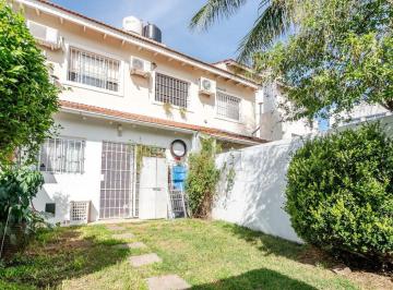 PH · 120m² · 4 Ambientes · 1 Cochera · PH Carapachay Venta 4 Amb. Jardín Cochera Parrilla