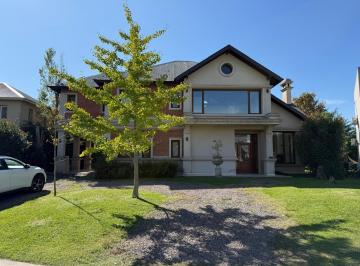Casa de 5 ambientes, Moreno · Venta de Casa 3 Dorm. con Cochera en Francisco Álvarez