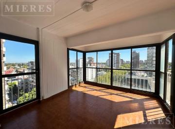 Departamento · 96m² · 4 Ambientes · 1 Cochera · Departamento en Alquiler en El Centro de Martinez