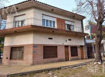 PH · 128m² · 5 Ambientes · Venta PH 5 Ambientes con Balcón y Terraza en Bernal Oeste