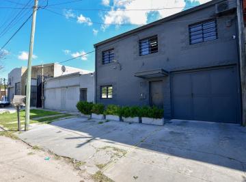 Bodega-Galpón · 318m² · 7 Ambientes · 2 Cocheras · Galpon Deposito Centro de Logistica en Venta