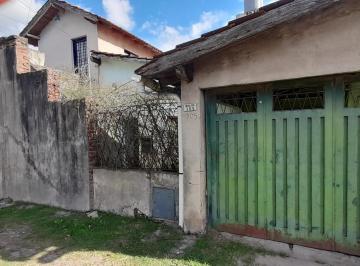 Casa · 110m² · 5 Ambientes · 1 Cochera · Venta de Casa y Local