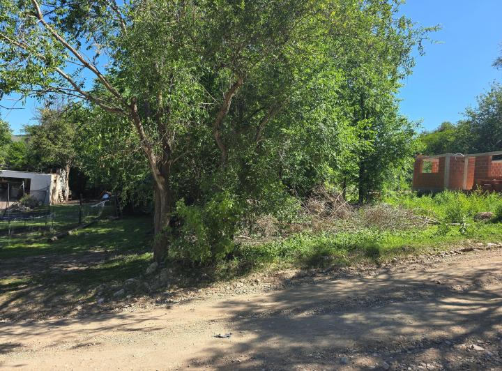 Terreno · 424m²