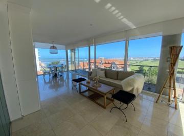 Departamento · 100m² · 3 Ambientes · 1 Cochera · Alquiler Playa Grande - 3 Ambientes de Categoria C/ Cochera y Vista Al Golf