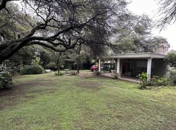 Casa · 196m² · 5 Ambientes · 4 Cocheras · Casa en Venta en Los Aromos – Naturaleza, Tranquilidad