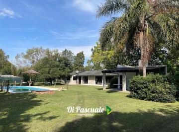 Quinta vacacional · 120m² · 4 Ambientes · Venta Casa Quinta 4 Ambientes con Parque y Pileta - La Reja