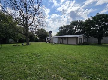 Quinta vacacional · 240m² · 3 Ambientes · 5 Cocheras · Quinta Venta2000 m² Piscina, Casa 4 Amb. - Santa Anita - Cañuelas