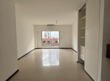Departamento · 30m² · 1 Ambiente · Alquiler Monoambiente con Balcon Al Frente en Caballito