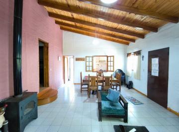 Casa · 75m² · 5 Ambientes · 2 Cocheras · Hermosa Casa Amoblada en Las Carditas Potrerillos