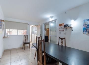 Casa · 59m² · 4 Ambientes · Venta Casa Pasillo Única No PH 3 Dorm con Patio