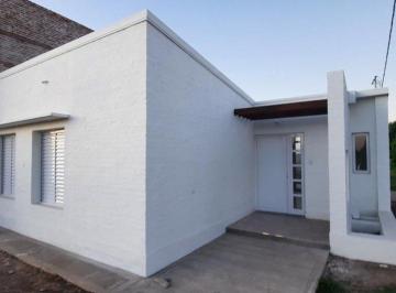 Casa · 86m² · 4 Ambientes · 1 Cochera · Venta Casa 2 Dorm. Barrio Norte a Estrenar