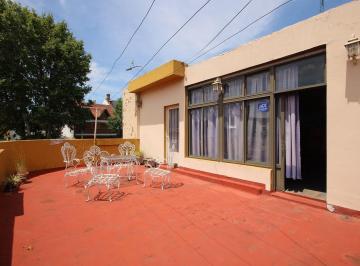 Casa · 171m² · 4 Ambientes · 2 Cocheras · Venta Casa Lote Propio - 2 Cocheras - Versalles