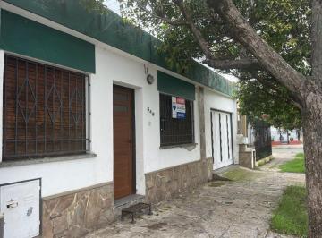 Casa · 118m² · 4 Ambientes · Casa 3 Dorm. Barrio Don Bosco