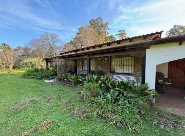 Casa · 375m² · 4 Ambientes · 2 Cocheras · Quinta en Venta - 3 Dorm. 2 Baños - Cochera - 24.149 m² - La Plata