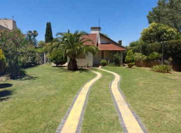 Casa · 110m² · 3 Ambientes · 2 Cocheras · Casa Venta 2 Dorm. 2 Baños 110 m² - El Trébol, Ezeiza