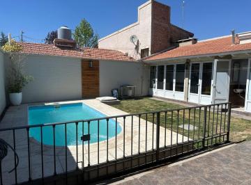 Casa de 6 ambientes, Vistalba · Hermosa Casa en Venta en Vistalba, Luján de Cuyo