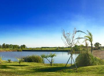 Terreno · 700m² · Lote Venta en Ruta 2 La Enriqueta Al Agua Golf Tenis Fútbol Voley Bar de Playa Seguridad Sum Pil