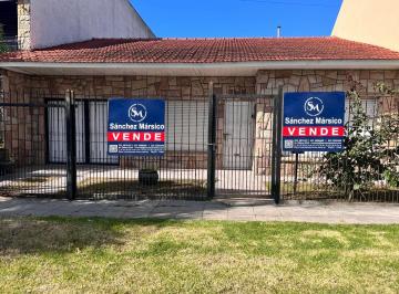 Casa de 3 ambientes, Mar del Plata · Venta Chalet en Avda. Edison Ideal Uso Comercial